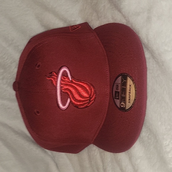 Miami Heat Hat - Picture 1 of 3